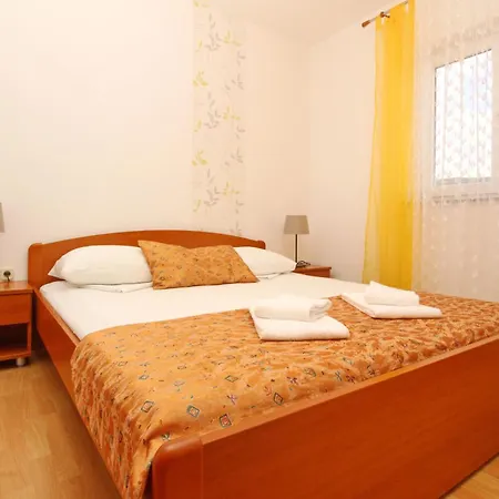 דירה With Parking Space Baska, Krk - 18804