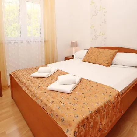 דירה With Parking Space Baska, Krk - 18804