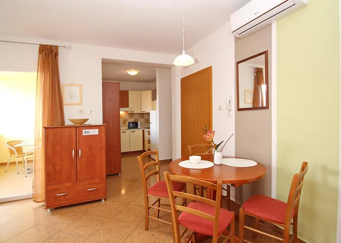 Apartmán With Parking Space Baska, Krk - 18804