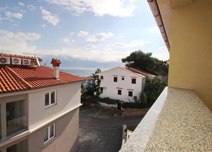 Apartmán With Parking Space Baska, Krk - 18804 *