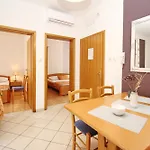 Διαμέρισμα With Parking Space Baska, Krk - 18804