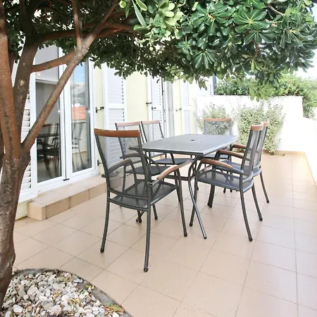 Διαμέρισμα With Parking Space Baska, Krk - 18804